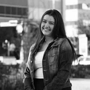 Meet your Posher, Toni